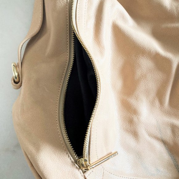 Elliott Lucca natural leather tan saddle shoulder bag / purse / crossbody bag - Picture 6 of 16